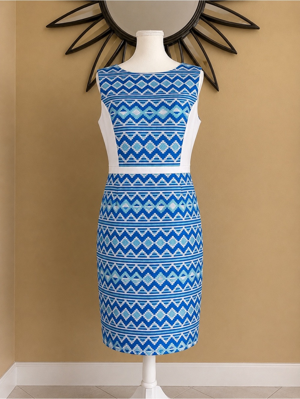 Badgley Mischka Blue and White Sleeveless Sheath Aztec Geometric Dress size 14